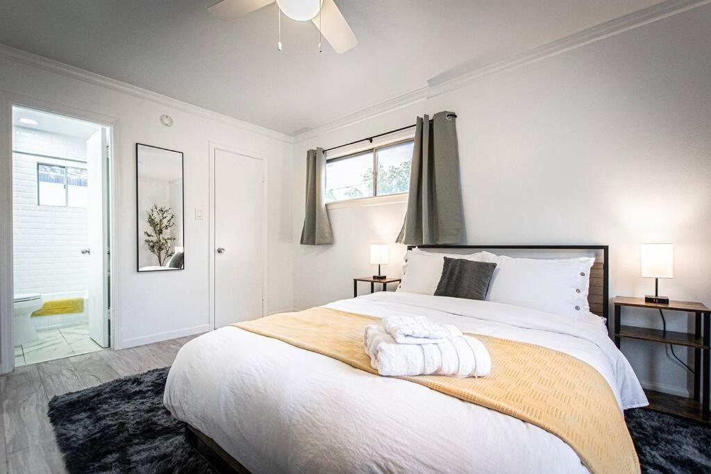 Downtown Austin Suite Retreat Ngoại thất bức ảnh