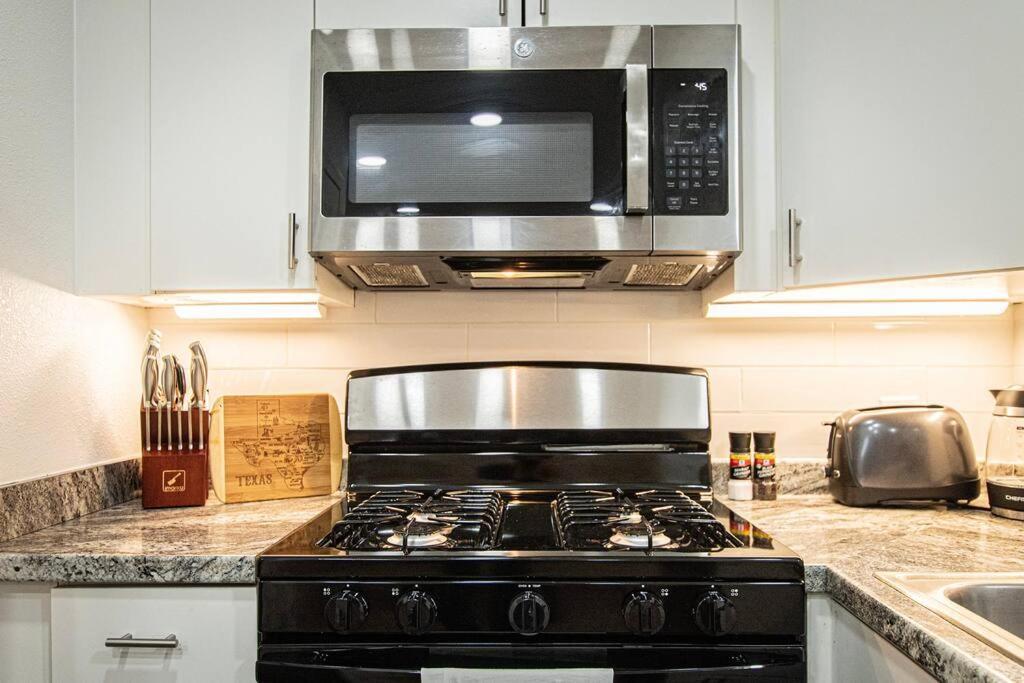 Downtown Austin Suite Retreat Ngoại thất bức ảnh